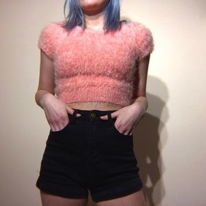 💠SOLD💠 Fuzzy Bubble Gum Pink Crop